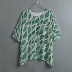 Leaf Drift Light Bat Sleeve Shirt
