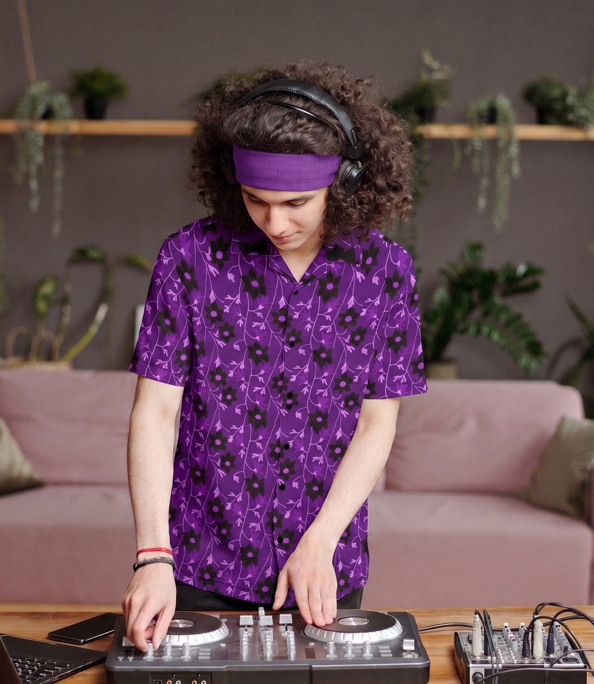 Winding Bloom in Witching Hour Button Down